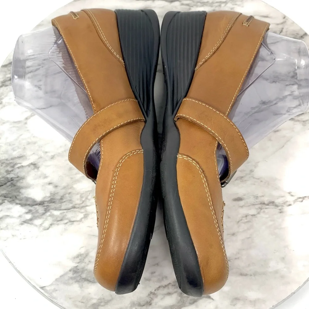 Natural Soul by Naturalizer Bakten Mary Jane Brown Leather Wedges 9 Classic